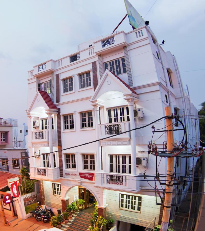 Aishwarya Residency Hotel Mysore Exterior photo